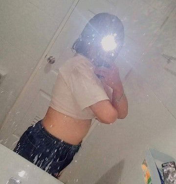 ถ้าหน้าท้องงออกเเบบนี้    ท้องรึป่าวคะ