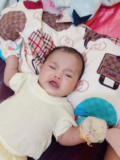 anak bngun setiap taruh di kasur