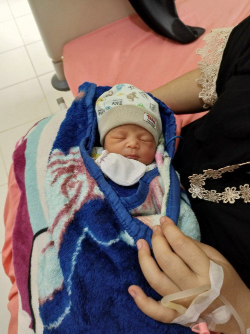 Alhamdulillah telah lahir di Minggu 36, hpl 16 November 😘🥰😘