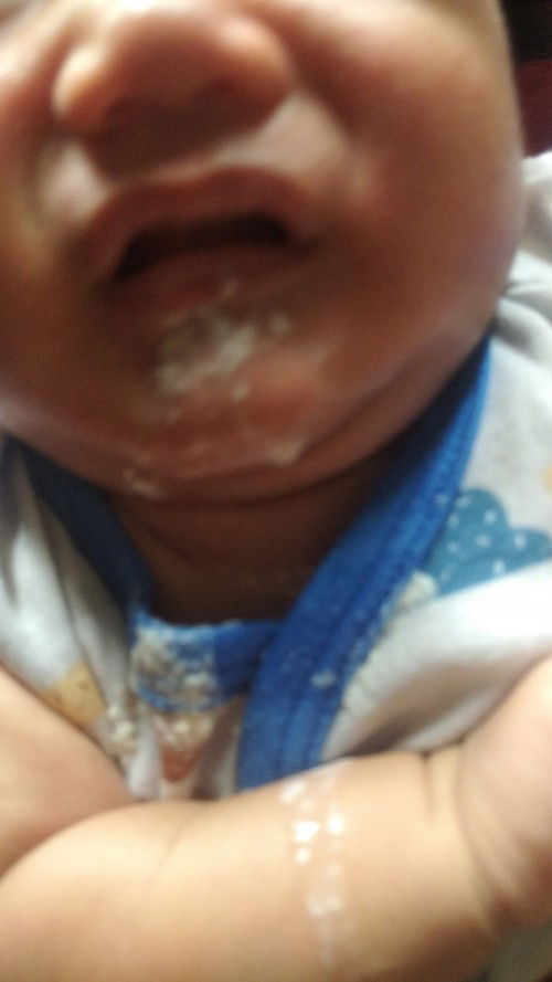 Anak bayi umur 1bln 7hari