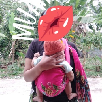 Gendongan m shape