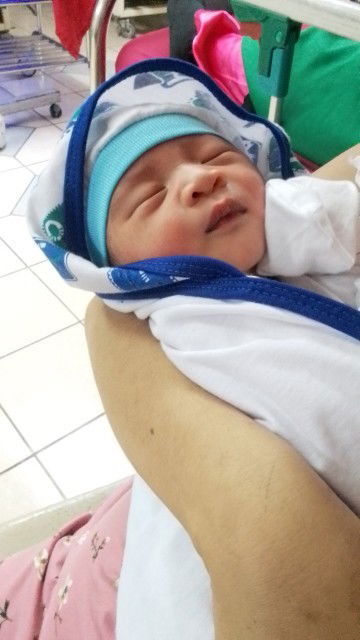 Nagtanong lang ako noong  October 22
Kinabukasan Lumabas na Ang Baby Boy namin