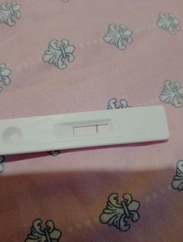 2months delayed  napo ako
Regular naman po akong may dalaw dati tas nag pt ako may faintline po