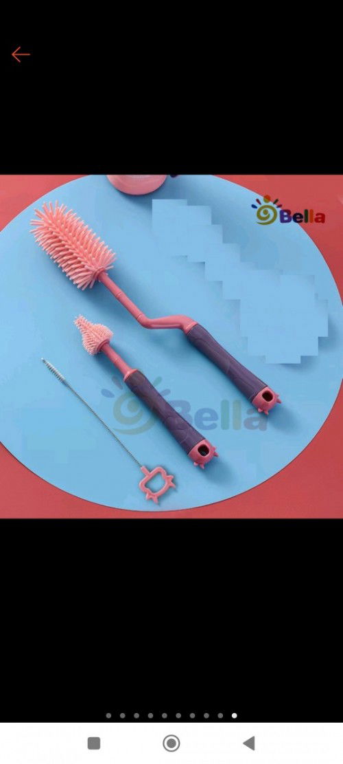 Feeding bottle cleanser