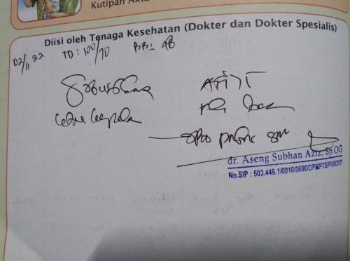 Ada yg bisa baca tulisan dokter ga?