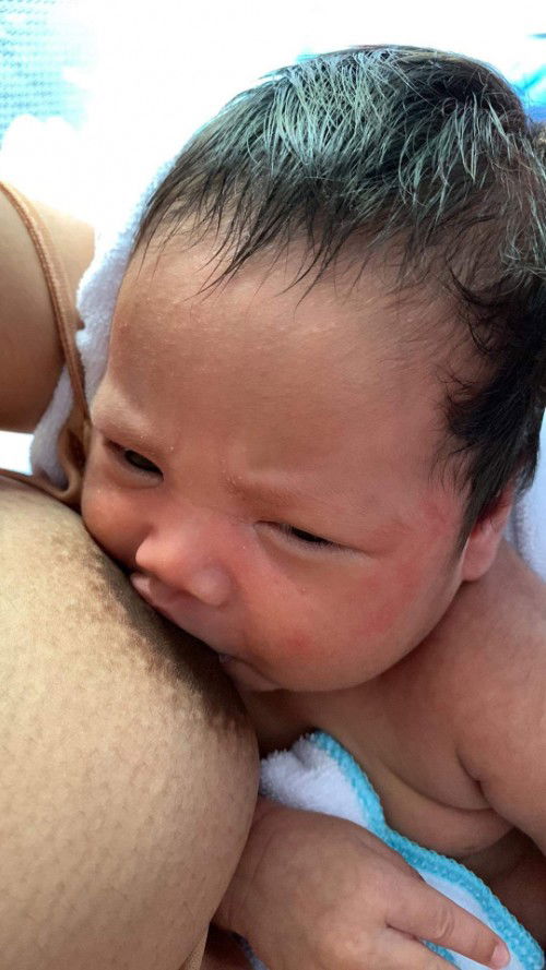 ลูกติดเต้า ไม่ดูดขวด