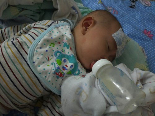 สอบถามน้อง3เดือนติดโควิด