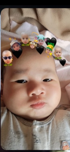 สวัสดีจ้าแม่ๆหนู3เดือนมากับน้ำหนัก 6300กลัม นี้พอดีมั้ยค่ะลูกแม่ๆท่านอื่นน้ำหนักเท่าไหร่แล้วค่ะ