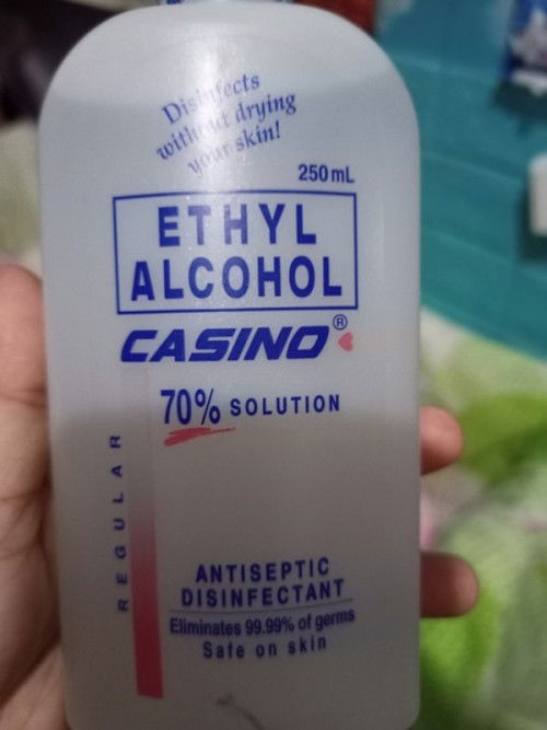 pede po ba yan sa pusod ng baby? mali kase yung unang nabili ee with moisturizer.