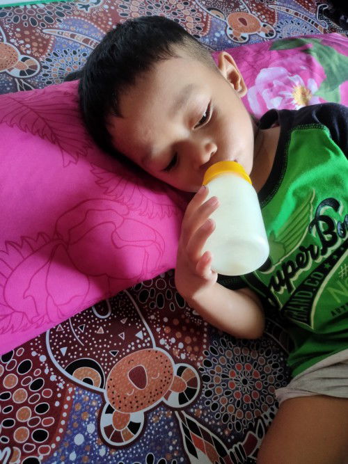 Gmana cara nyapih susus botol dot?