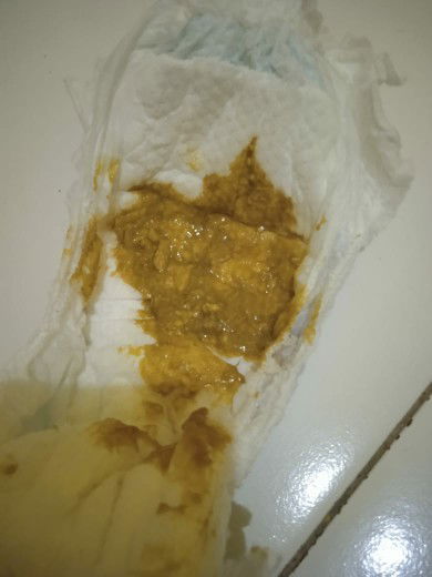 Pup bayi encer minum soya