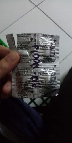 Ask ko lang mga mamsh, nagsusuka din po ba kayo sa calcium caltrate? Please sana may sumagot