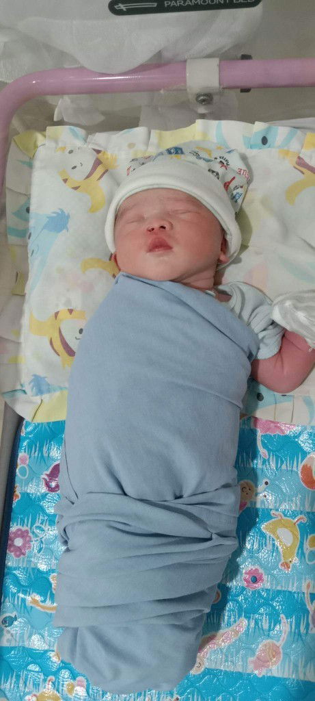 Telah lahir anak kami.