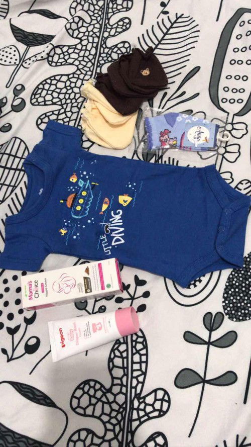 Preloved baju dan barang newborn