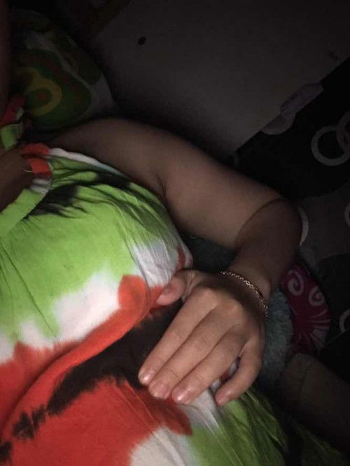 atas perut sebelah kiri seperti ditusuk