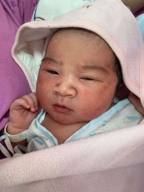 แตกแล้วค่ะ