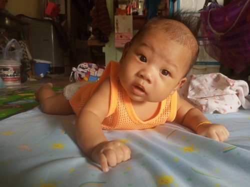 ทารก2เดือนควั้มเองได้