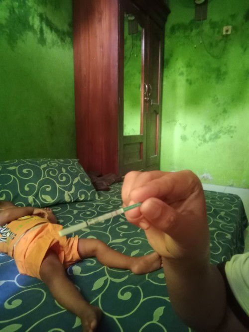 KB IUD telat haid di tespek positif garis 2