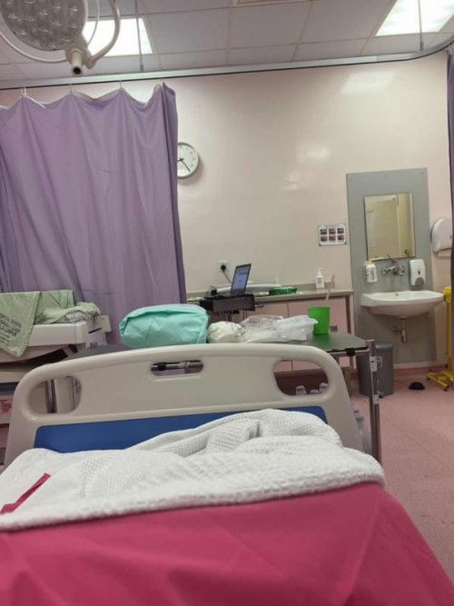 33 weeks pecah ketuban & contraction setiap 5 minit