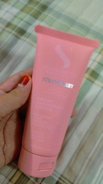 Bayi korang ad naik ruam mcm anak sy jugak x.. sy nak suggest lotion ni kt korang.. sy gune 3 kali..