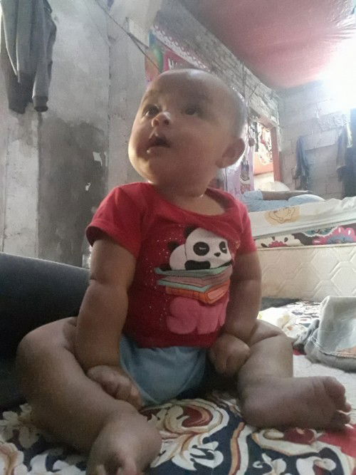 Bayi duduk