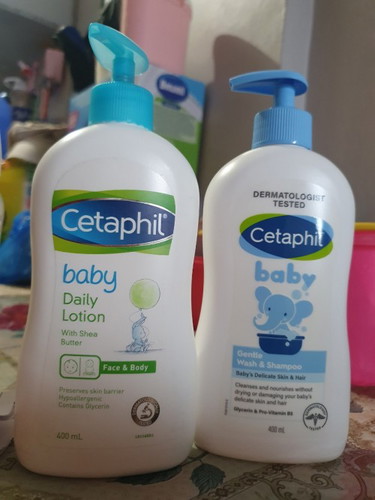 Ask ko lang po mga mommy. Mild lotion po ba etong Cetaphil and pang bath ni baby?