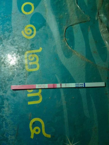 2 ขีดจางๆ แบบนี้ท้องไหมค่ะ