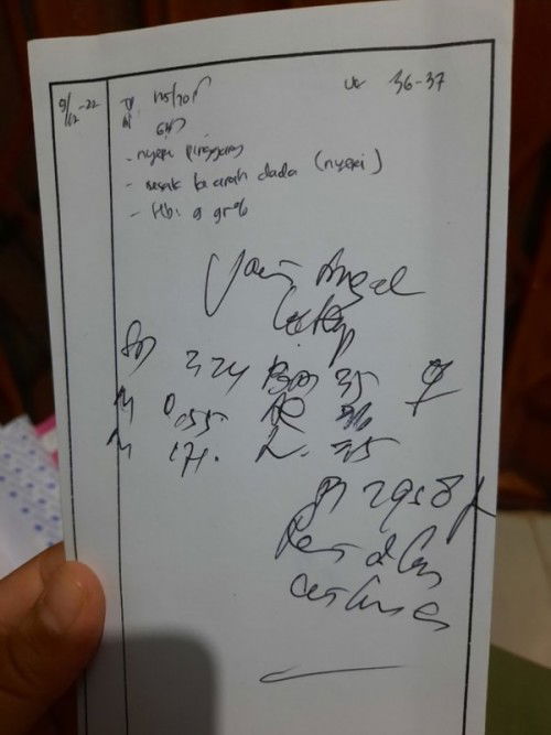 Tolong bund..mksdnya tulisan dokternya