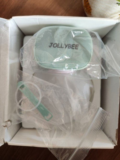 Breast pump to let go - RM 60 (beberapa kali guna) capacity size - 6 ounce