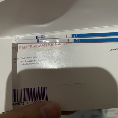 Bund mau tanya
Saya baru telat haid 4hari saya iseng test pack hasilnya samar. Positif kah?