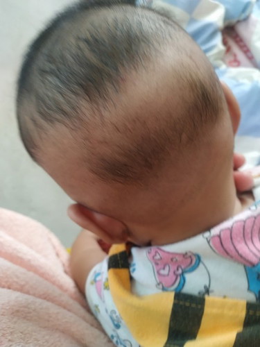 ผมลูกไม่ยาว