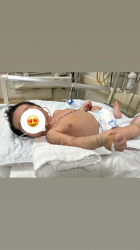 Baby 12/12 !! 7.07am / 3.2kg . Berat mommy 65.1kg 🤣