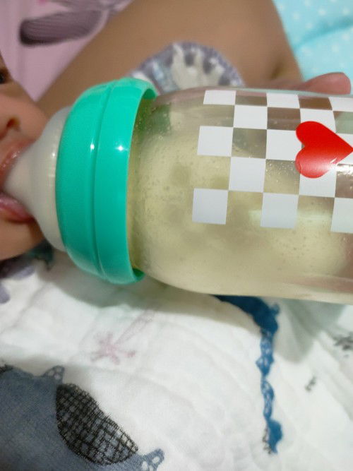 สต๊อกนมแม่แล้วละลายให้ลูกกิน