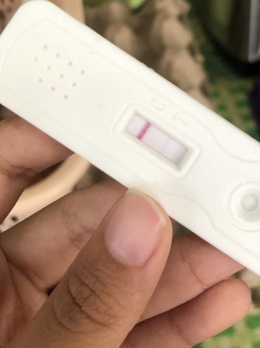Nampak double line ke ibu ibu smua? Pregnancy test
