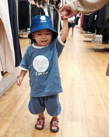 Curhat, rasanya capek banget bun😭