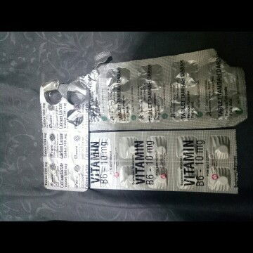 3 obat ini apakah boleh diminum bersamaan?