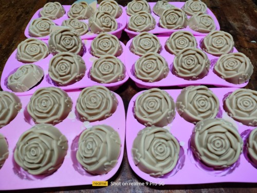 Breastmilk soap