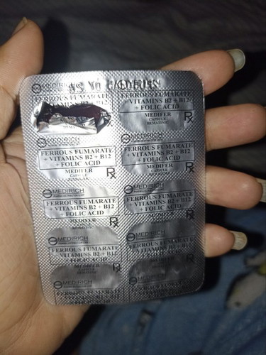 Vitamins ( 9 & 3 days pregnant)