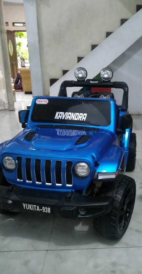 Preloved mainan anak
Mobil aki yukita 938