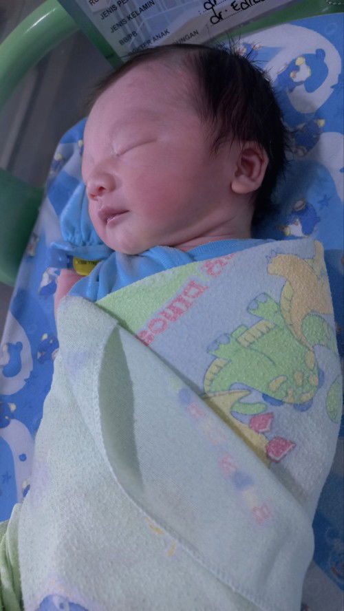 HPL 21 Januari, tgl 6 Ketuban sudah pecah dan lahir di umur 36w4d