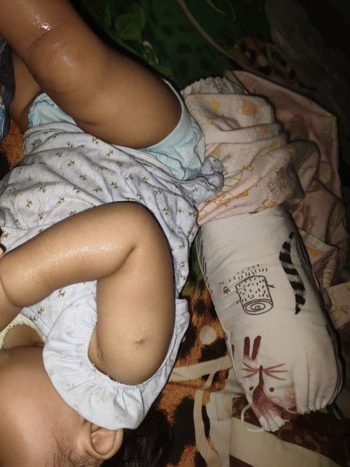 Bunda apakah anak² bunda saat nenen keringetan smpe kuyub?