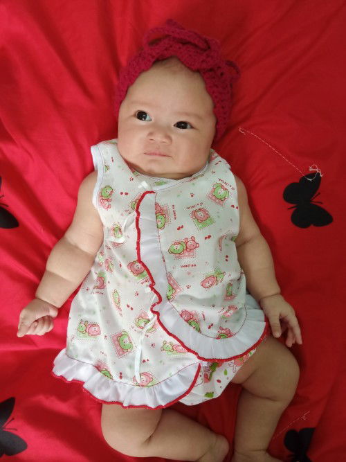 อวดลูกสาวค่าแม่ๆน้อง2เดือนวันนี้ค่าอ้วนเป็นหมูแล้ว