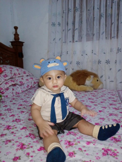 Bayi belum tumbuh gigi