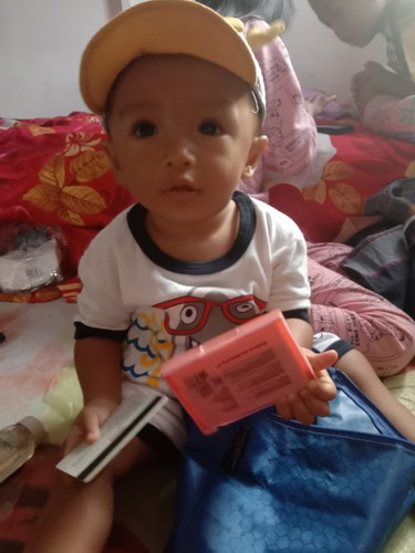 Masyaallah BB 7,6 kg TB nya 70,9 usia 11 bln ko sedih rasa nya ya Bun,BB anak susah kali nmbh nya 😥