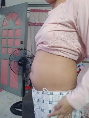 Hello po mga momshie, ask ko lng normal lng po ba ang baba sa 13weeks pregnant?