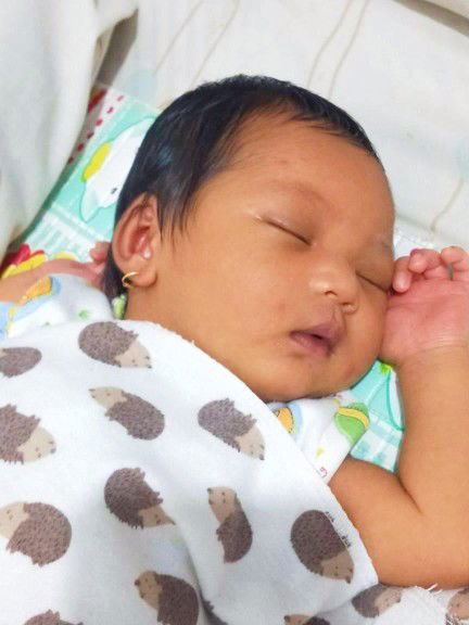 Kontrol usia bayi 8 Hari