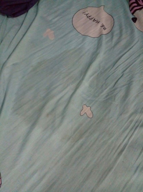 แม่พึ่งตื่น แต่ที่นอนเปียกแบบนี้อัตรายมั้ยคะหรือต้องรีบไปร.พ