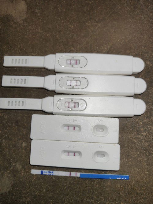 ใครเป็นเหมือนกันบ้างก่อนท้องหนัก55ตอนนี้ท่องแค่10วีคพุ่งถึง63-64แล้วขนาดกินได้บ้างไม่ได้บ้างอวกบ้าง