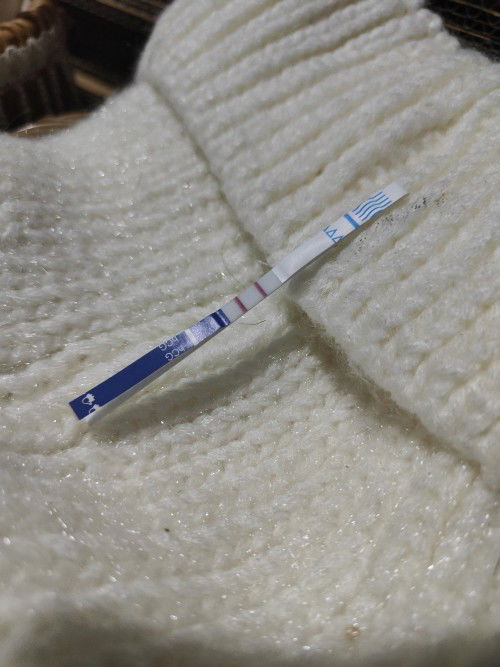 ใครเหมือนเราบ้างเพิ่งสังเกตุตัวเองร่างกายเหมือนมีไข้ช่วงเย็นๆนี่กินยาคืนที่สี่แล้วเพิ่งเอ๊ะใจ??