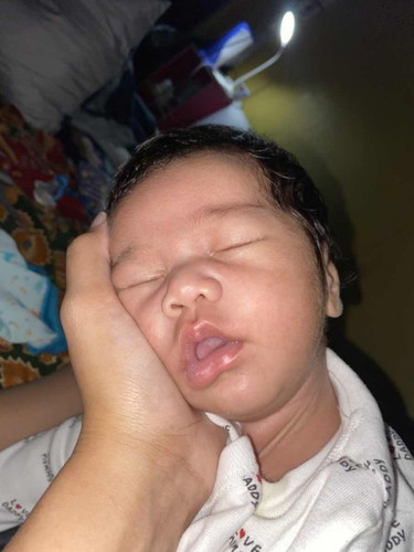 Baby Beralih bulan